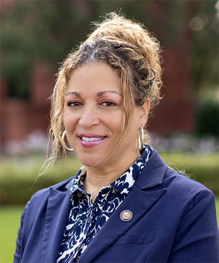Photo of Evelyn Graham