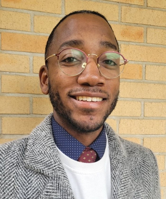 Photo of Ashton Smith