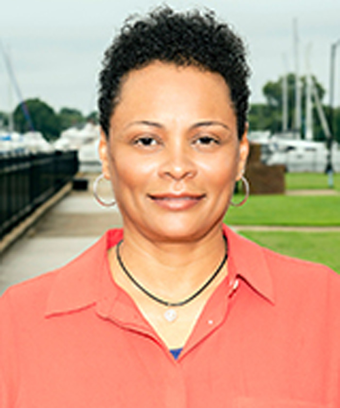 Photo of Deidre Gibson