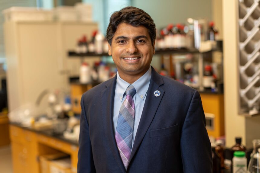 Headshot of Dr. Iyer, Dean of the School of Pharmacy.